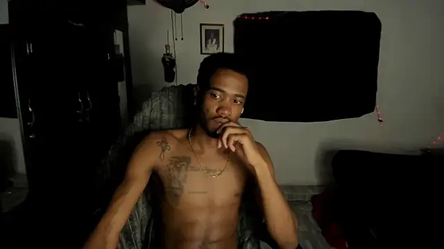 Kofi_exotic_2 webcam