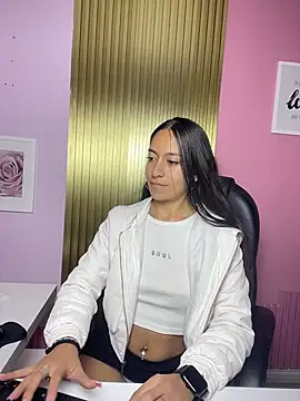 DulceLatinaxo webcam