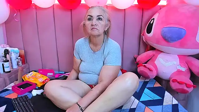 queenstarhy webcam