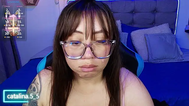 Kata_Bigboobs webcam