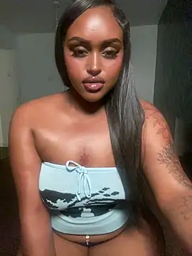 Realriyaaa webcam