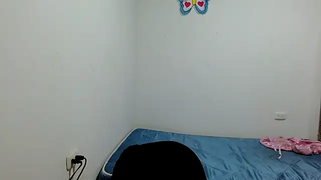 estefania224 webcam