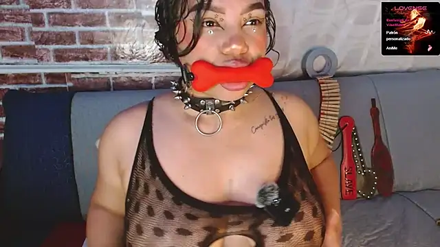 emma_bdsm_ webcam