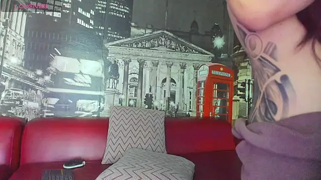 CloeRodriguez webcam