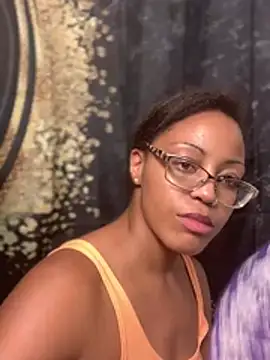 Synfulsymone9 webcam