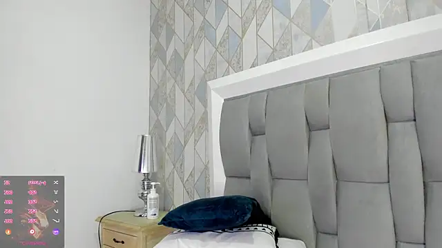 Princsgirl_ live cam on StripChat
