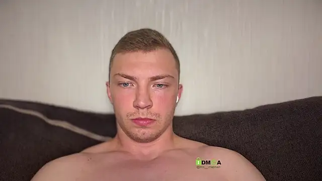 iron__chap webcam