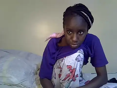 zainabu12 live cam on StripChat