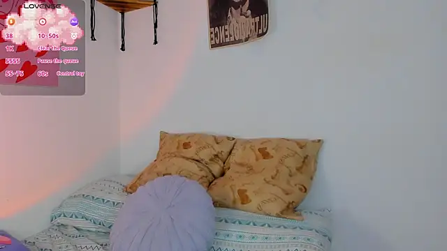 MarieTaylor_ webcam