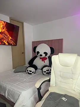 Janettcruz webcam