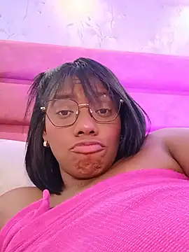 lia_mariana webcam