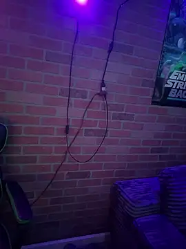 chronic_vibez webcam