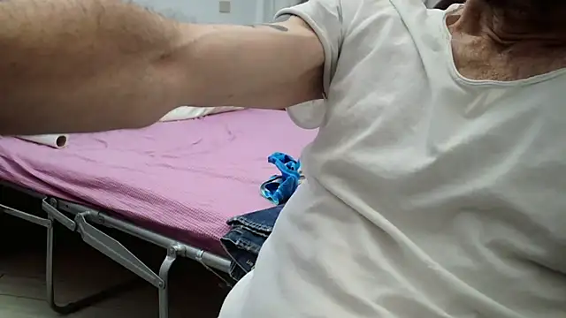 Ragahotitalia webcam