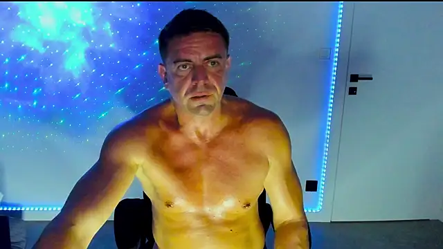 BadBoyVibes84 webcam