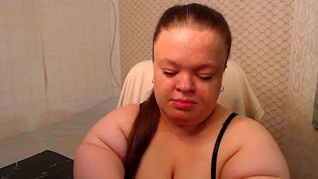 Janiffer_MiMi webcam