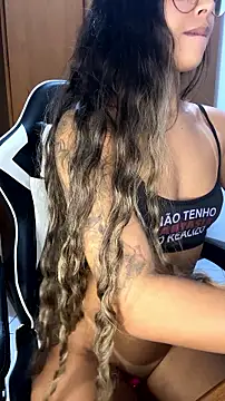 SexyAninha18 webcam