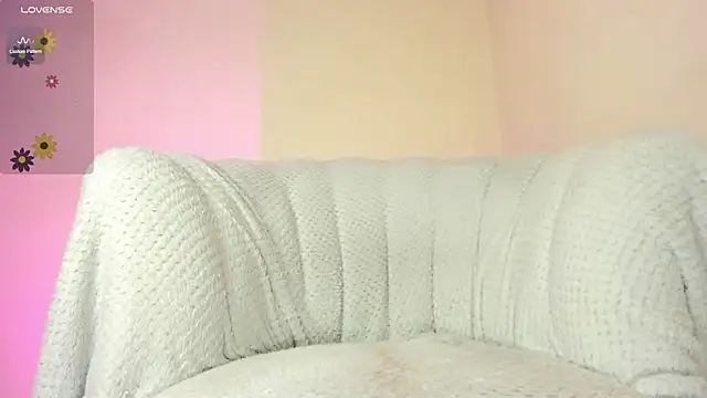 lylah_brosst webcam
