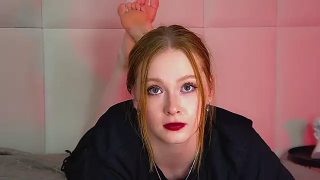 AgataFoxley webcam