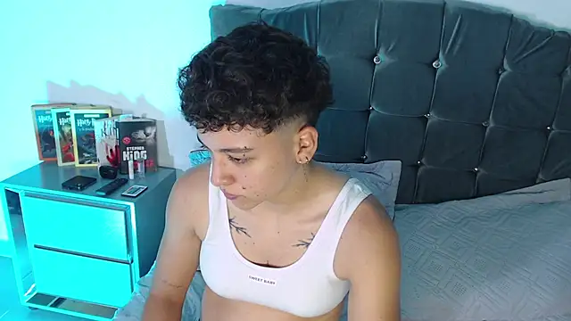 Antonella_Cruz02 webcam