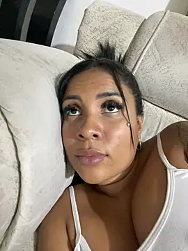MarianaaSantos webcam