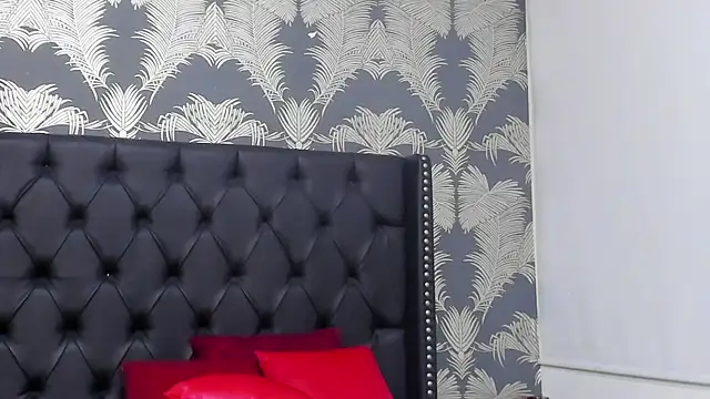 Emily_Lopera webcam