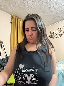latinfemale webcam