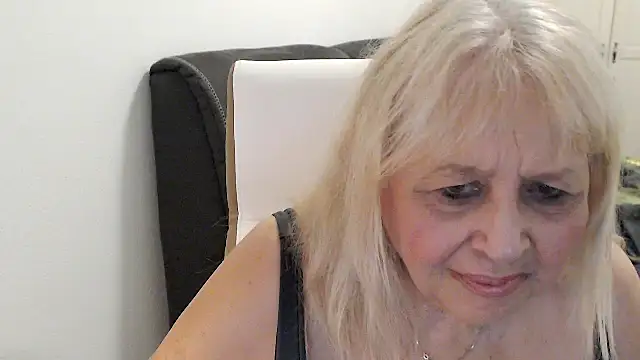 SusiLifeXXX live cam on StripChat