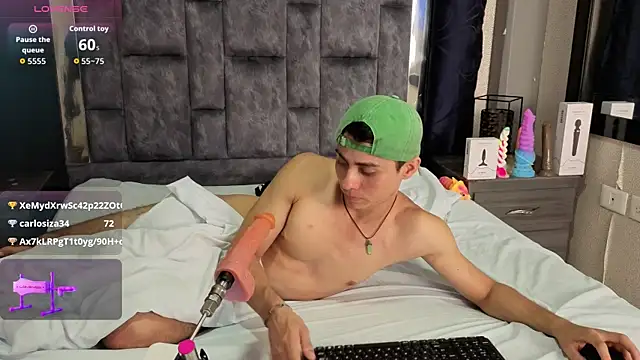 LeoMonnroe live cam on StripChat
