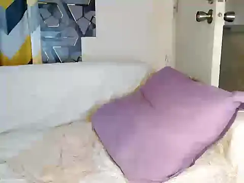 Trish_CurveCock webcam
