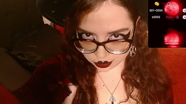 alicce_moon_ webcam