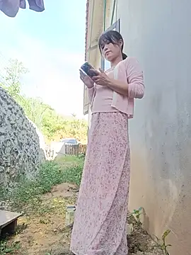 Linda-yiyi webcam