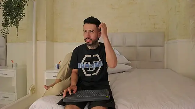 StevenAndLaura webcam