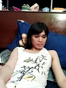 QueenSoreal webcam