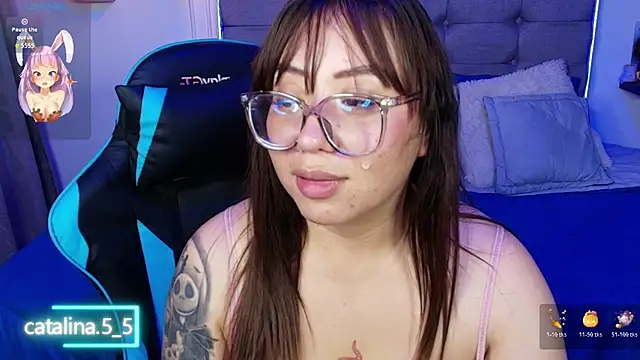 Kata_Bigboobs webcam