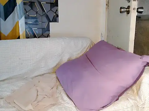 Trish_CurveCock webcam