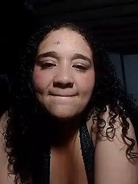 tathyana1023 live cam on StripChat