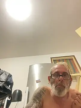 crisfootlicker