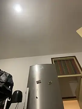 crisfootlicker webcam