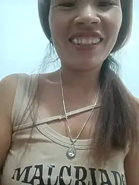 nangmo live cam on StripChat