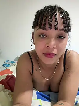 Yasmin777_ webcam