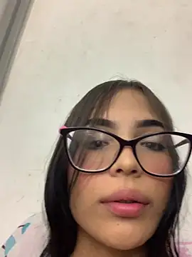 Taylor_Roouse webcam
