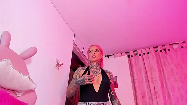 Megan_Robertss webcam