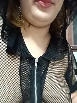 mimi_farwla webcam