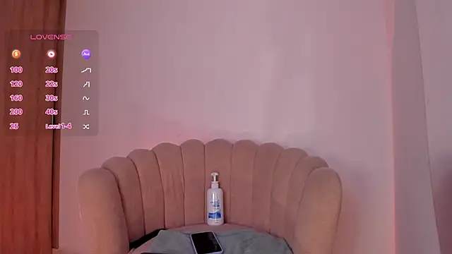 caroliinna_ webcam