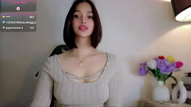 Anna_HollyDoll webcam