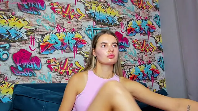 Erika_Carpenter webcam