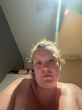 busty-bella1 webcam