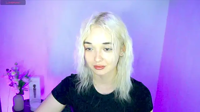 Ashley_S webcam
