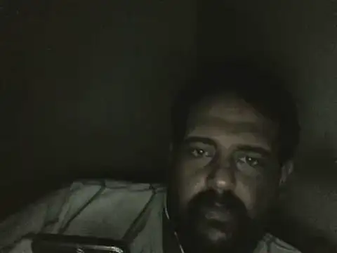 elpoop7305 webcam