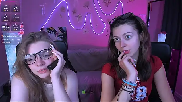 kitniss_dreamy webcam